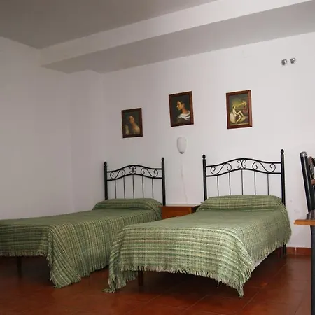 Alcazar I Guest house 2*